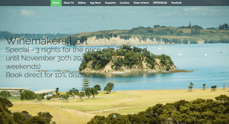 Screenshot of a Strikingly user's landing page Screenshot of a Strikingly user's landing page